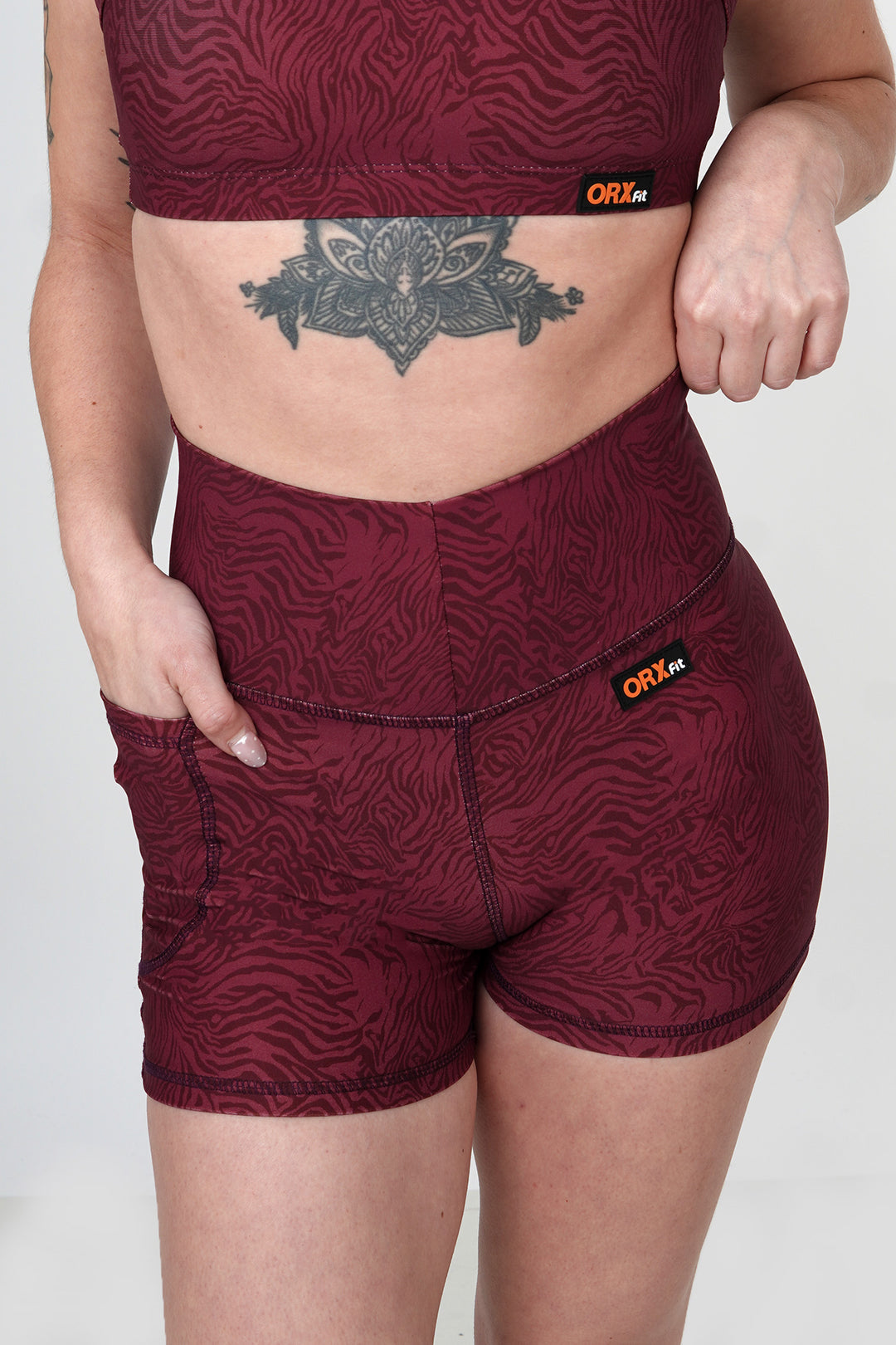 Short Wavy Wine